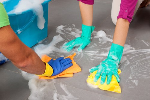 Deep cleaning tasks for a kitchen in a Richmond property