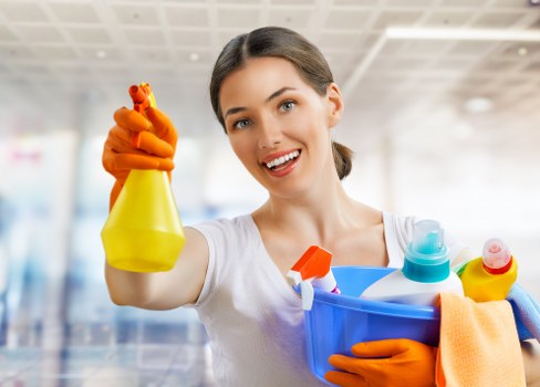 Local Airbnb cleaner working in a Richmond Upon Thames rental property